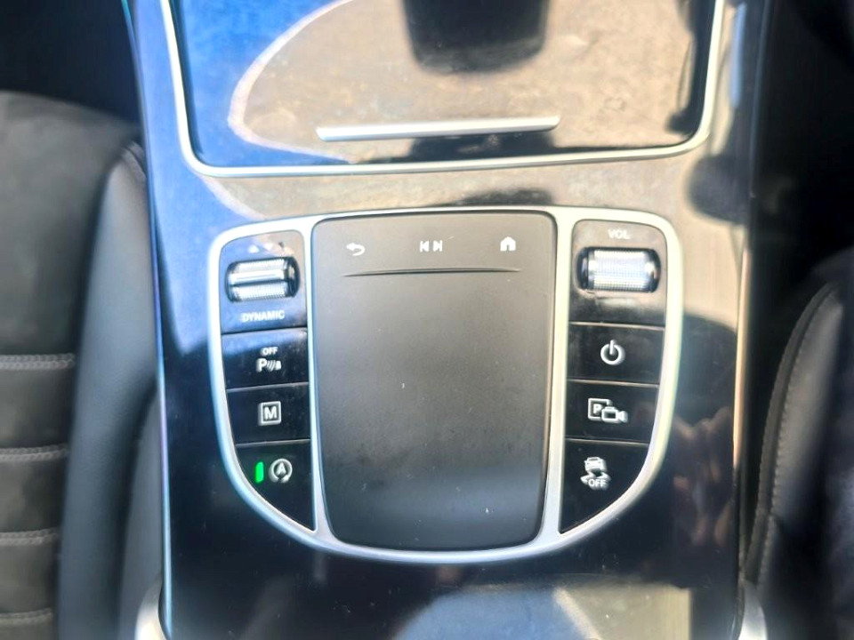 Photo 18 of 20