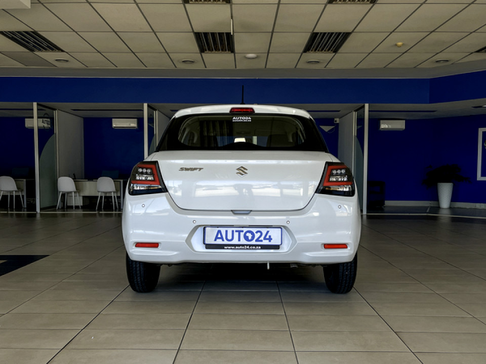 Photo 6 of 26