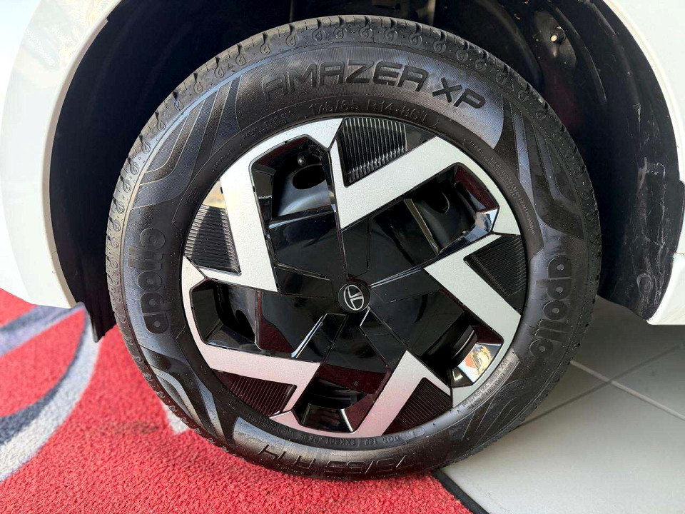 Photo 10 of 20