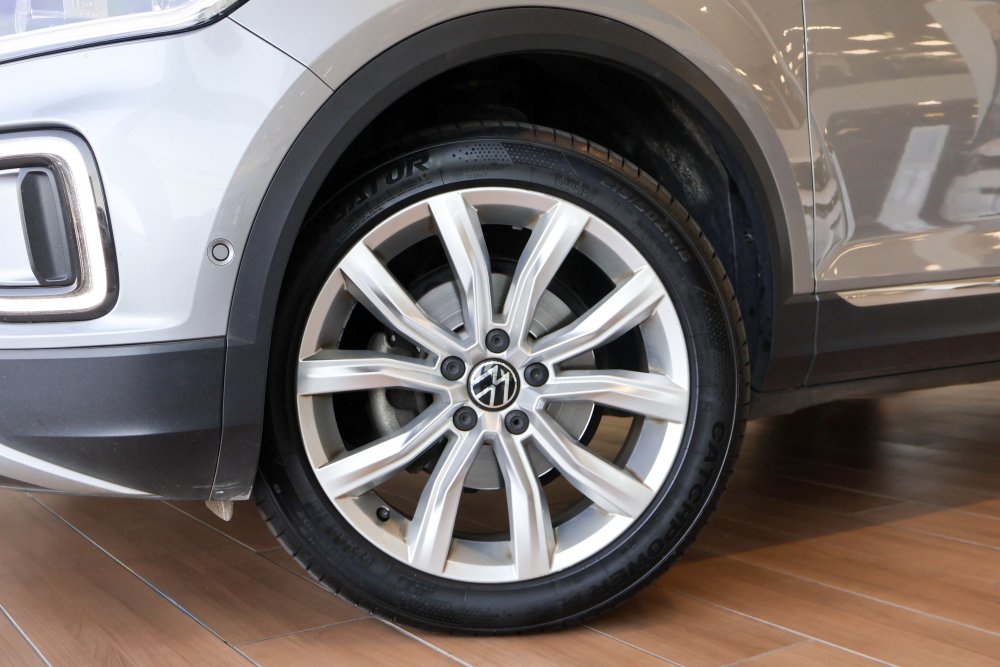 Photo 5 of 24