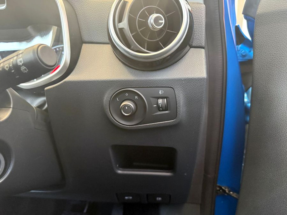 Photo 16 of 26