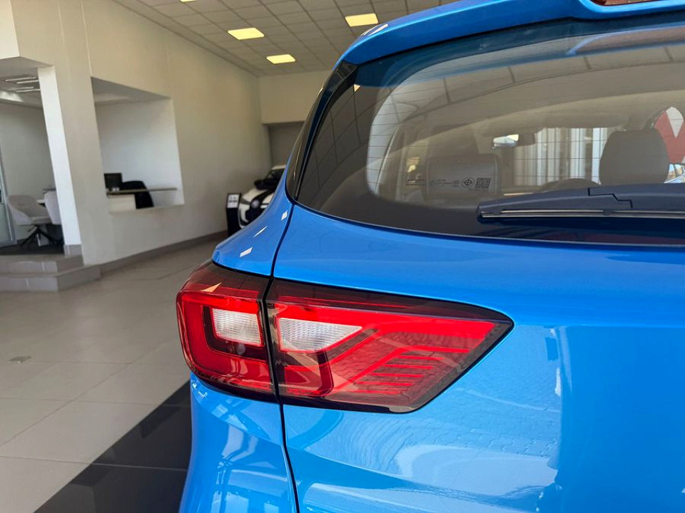 Photo 9 of 26