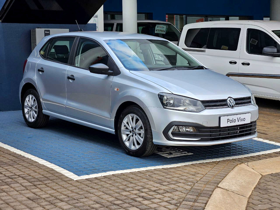 Photo 3 of 17
