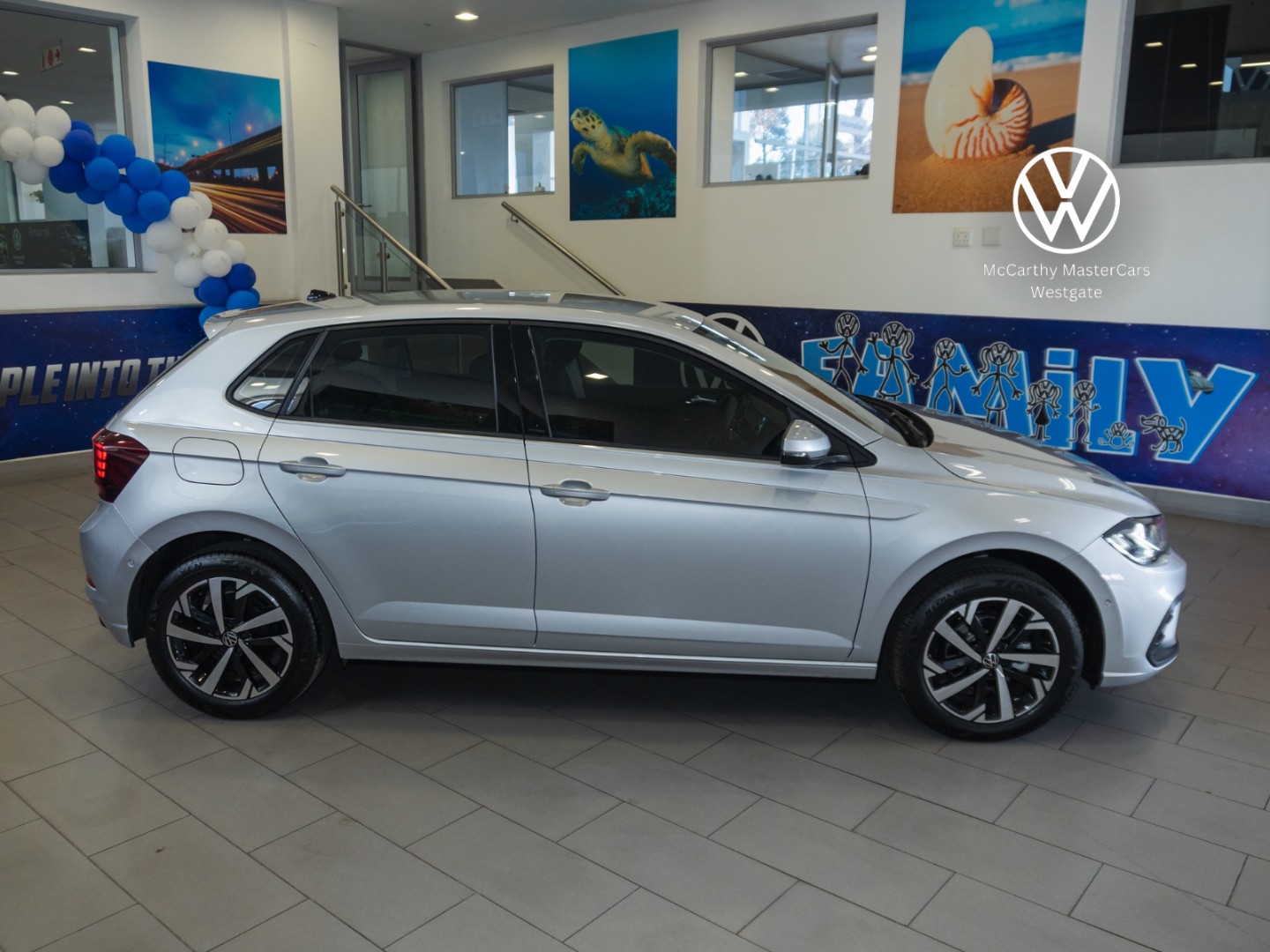 Photo 11 of 31