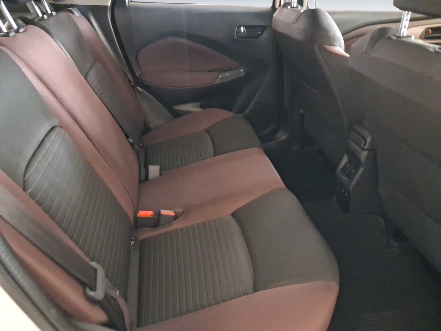 Photo 17 of 20