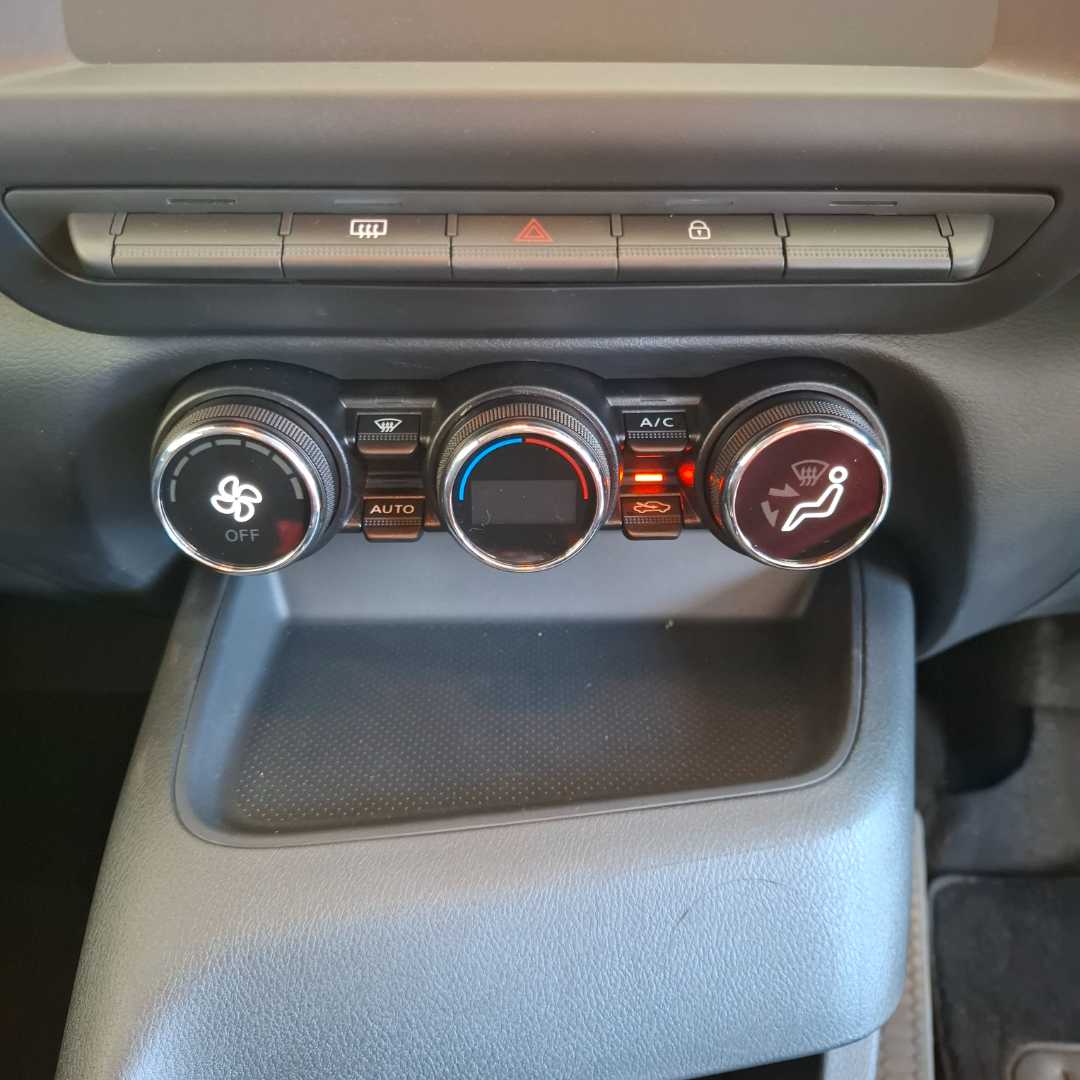 Photo 18 of 26