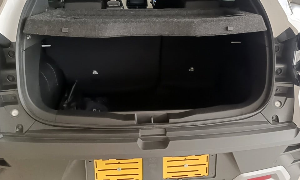 Photo 9 of 20
