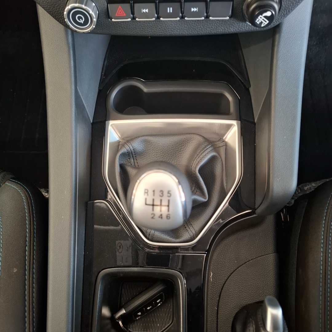 Photo 19 of 24