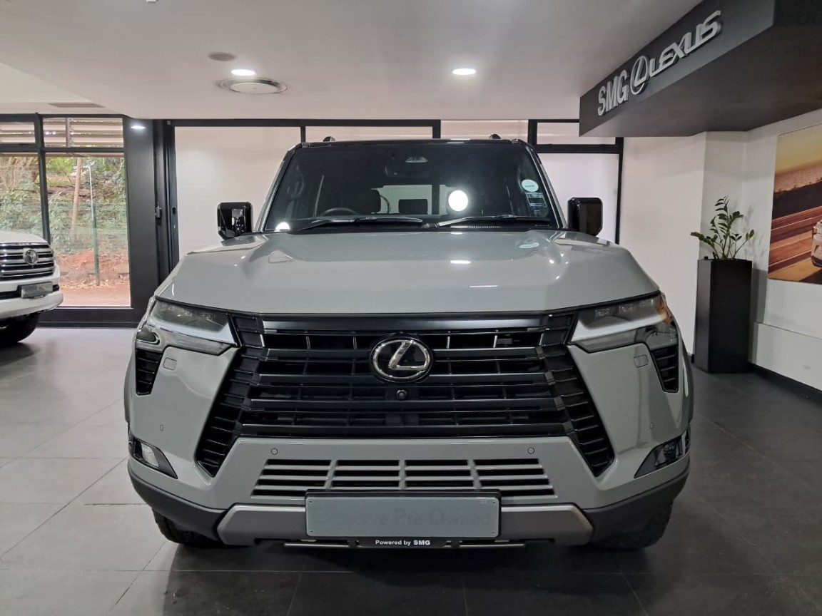 Photo 4 of 27