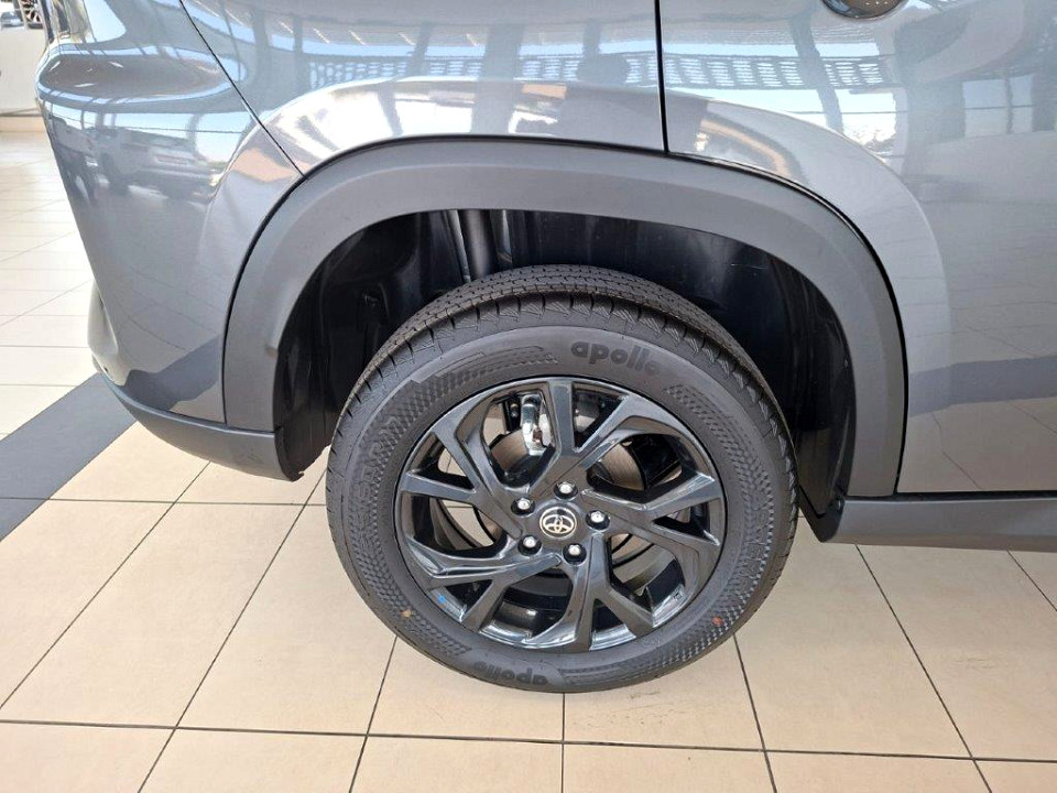 Photo 14 of 17