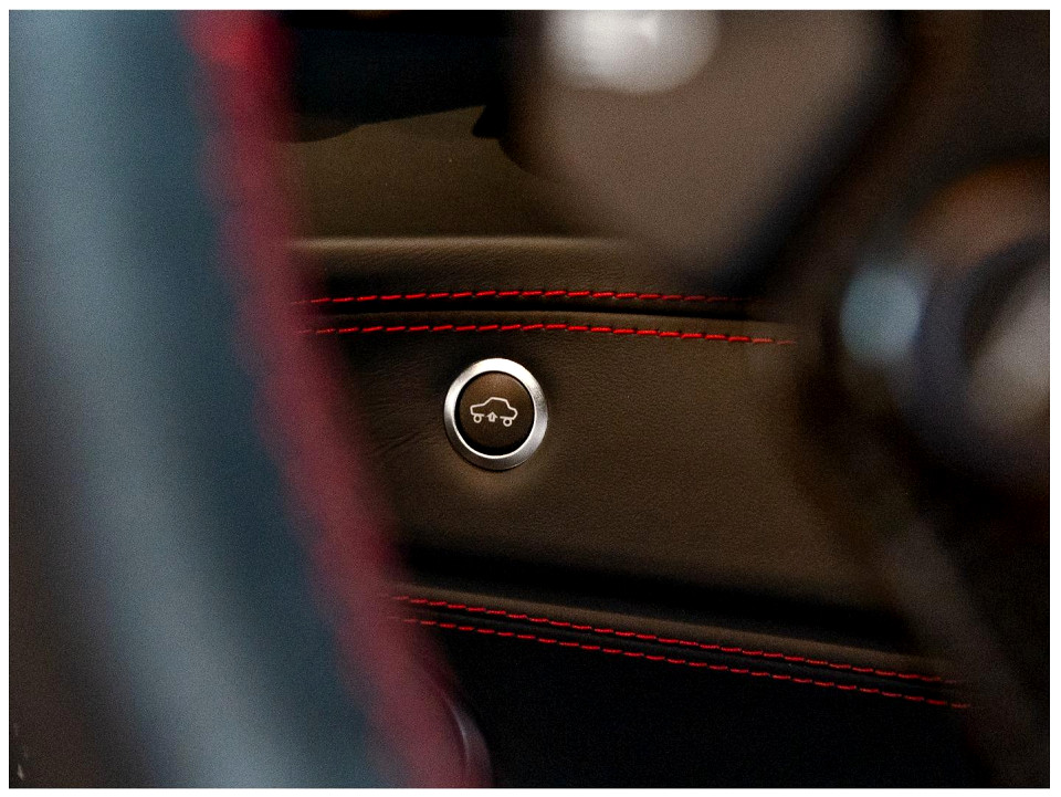 Photo 18 of 21
