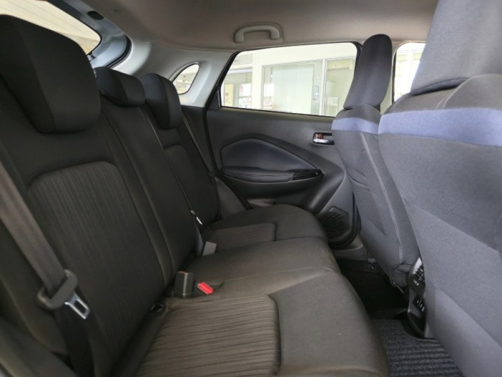 Photo 14 of 25
