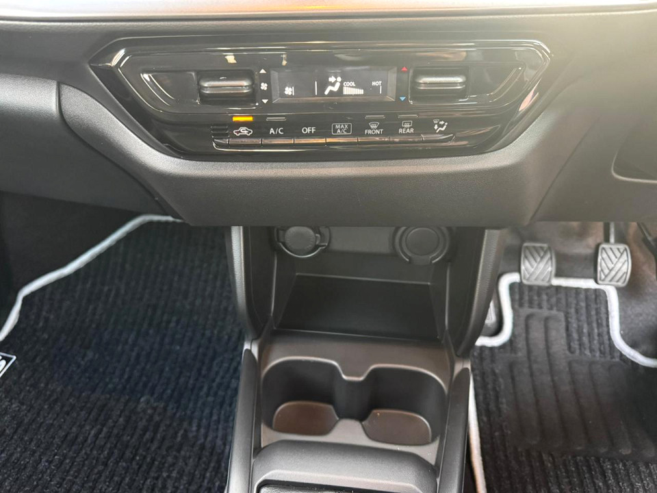 Photo 18 of 20