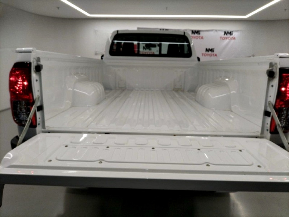 Photo 3 of 8
