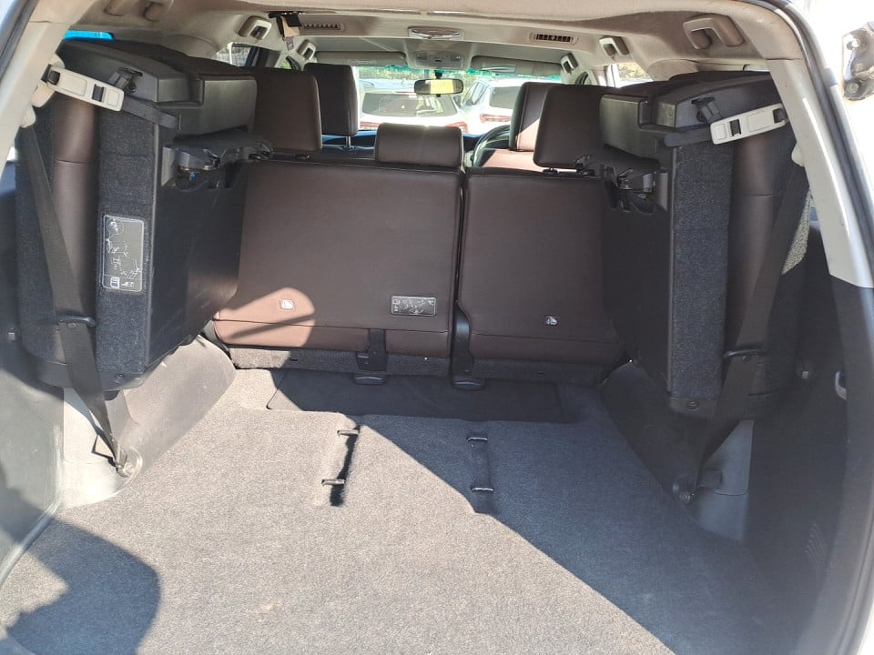 Photo 19 of 25