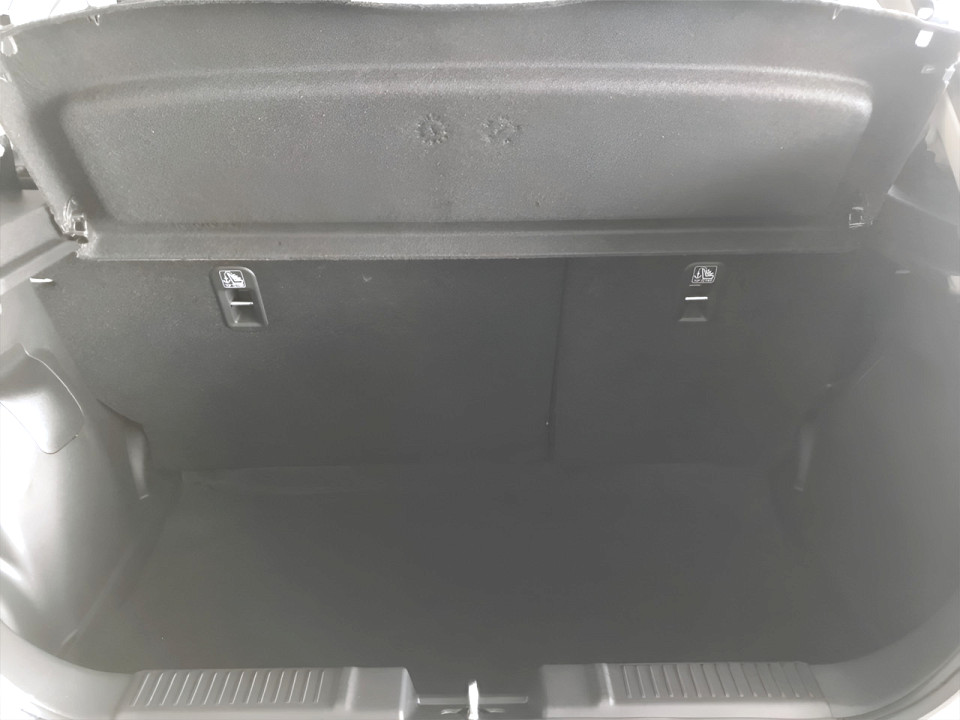 Photo 12 of 21