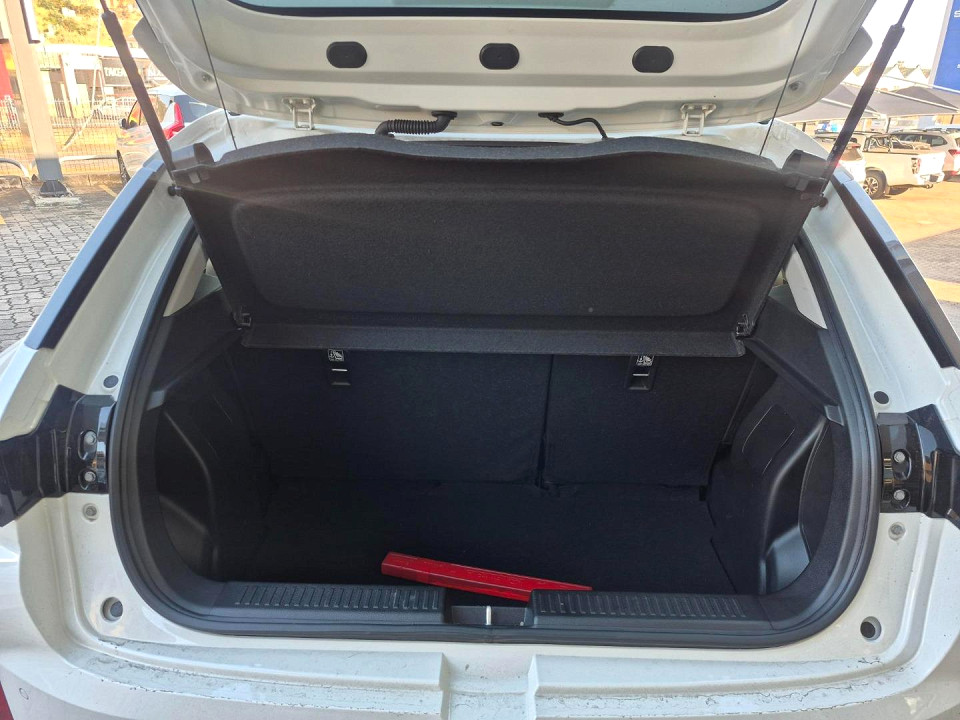 Photo 8 of 18