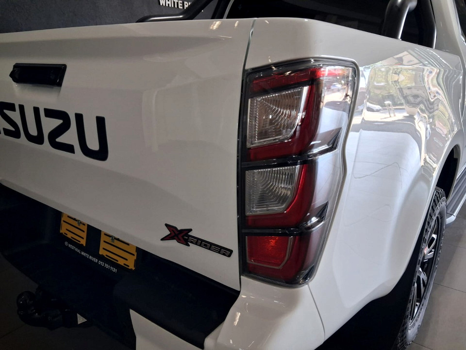 Photo 10 of 23