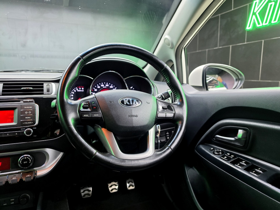 Photo 8 of 19