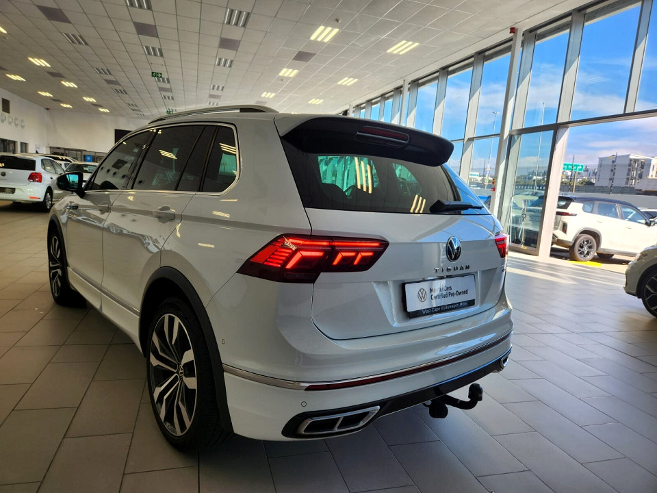 Photo 17 of 29
