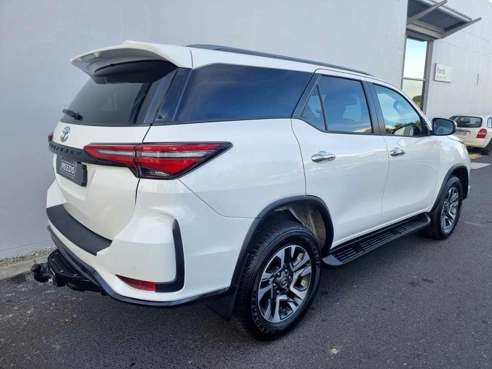Photo 3 of 21
