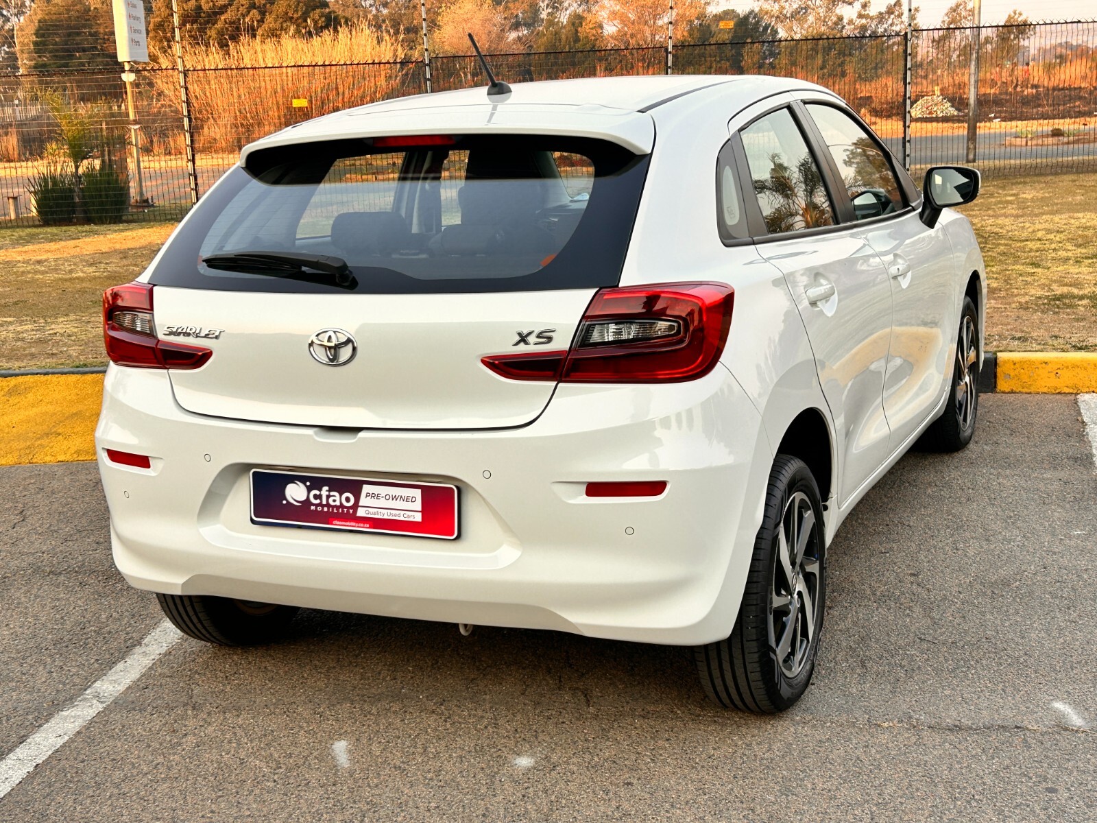 Photo 2 of 18