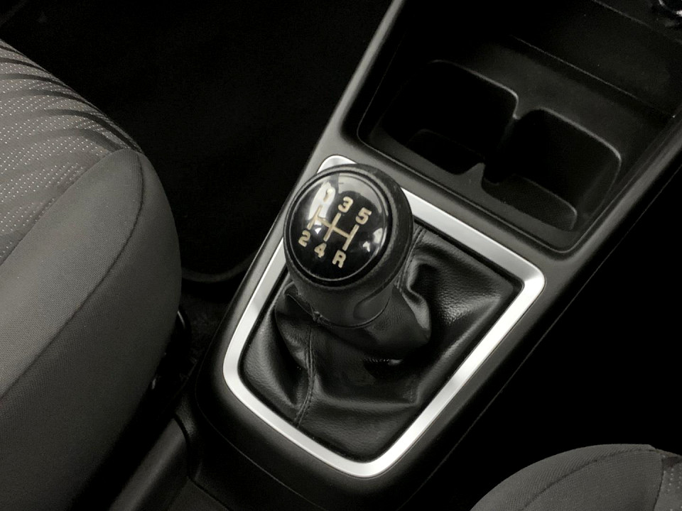 Photo 13 of 20