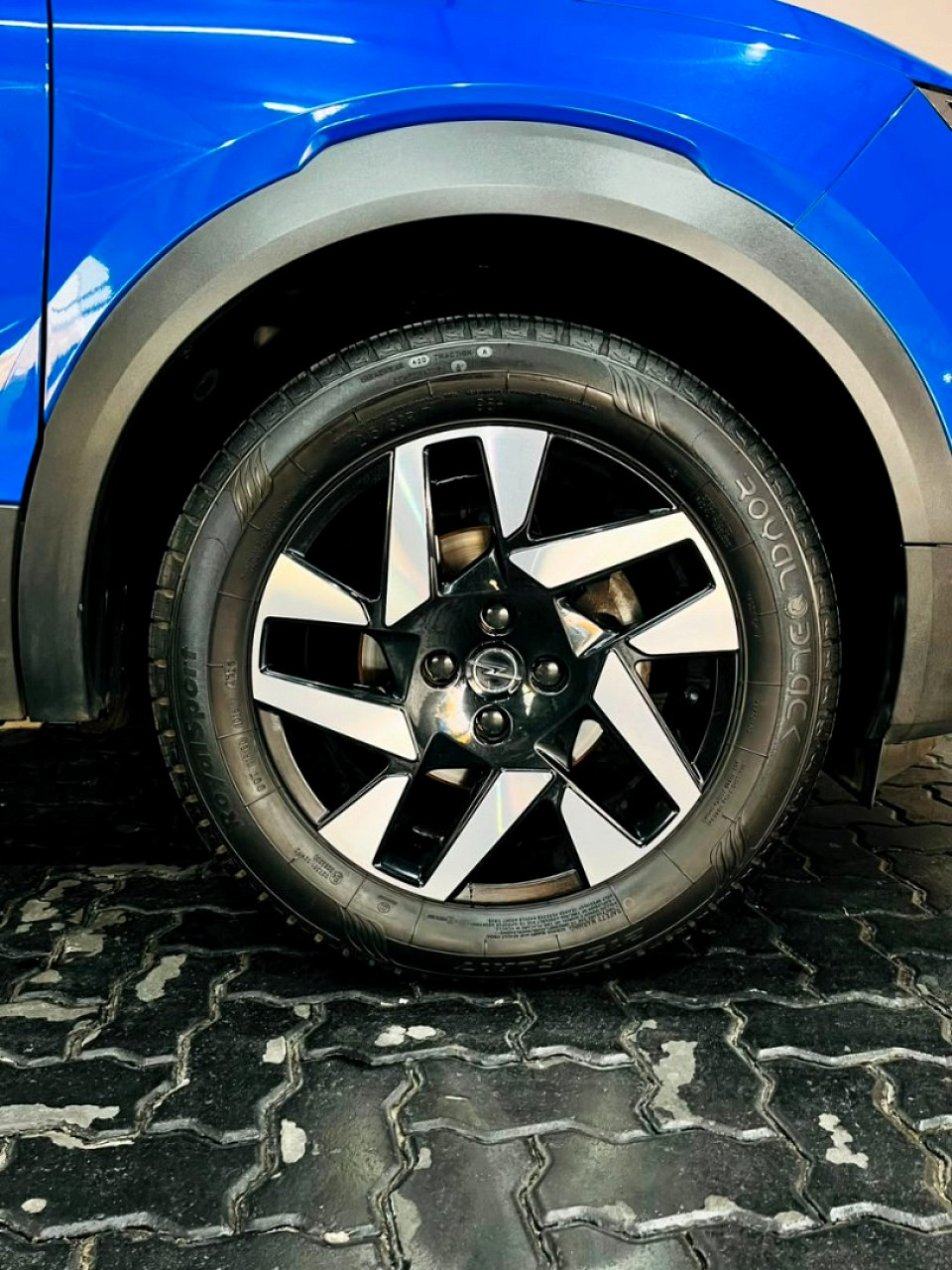 Photo 10 of 20