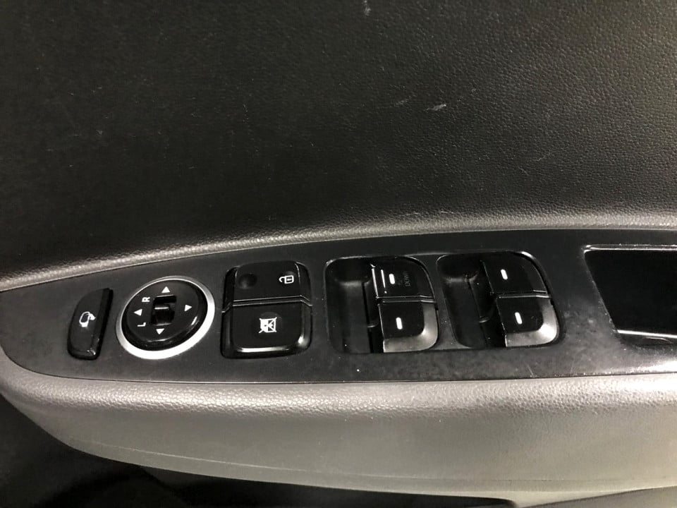 Photo 15 of 17