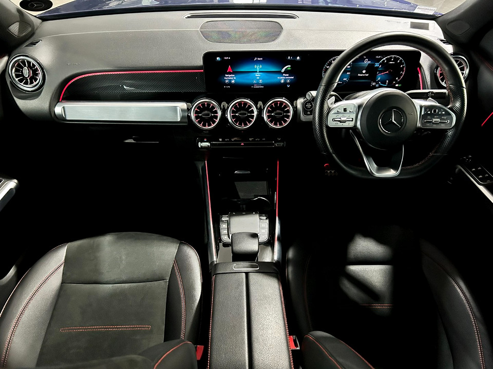 Photo 10 of 20