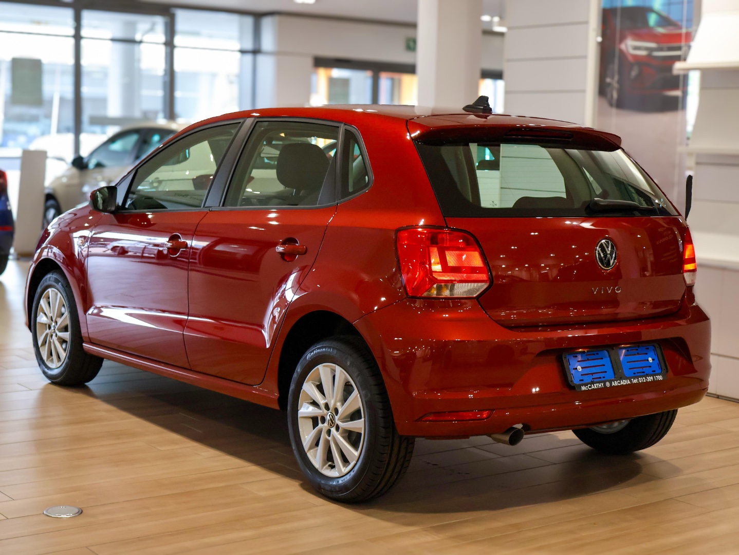 Photo 8 of 18