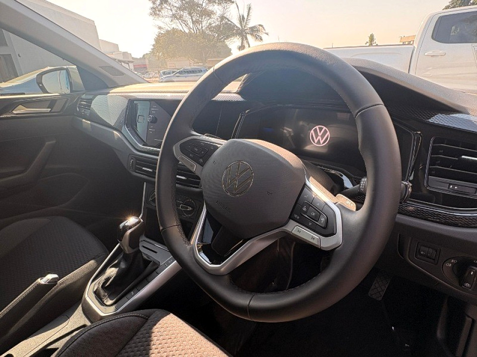 Photo 2 of 7