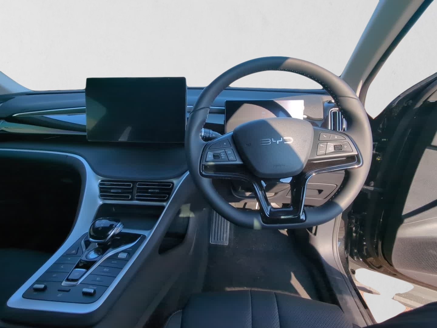Photo 14 of 20