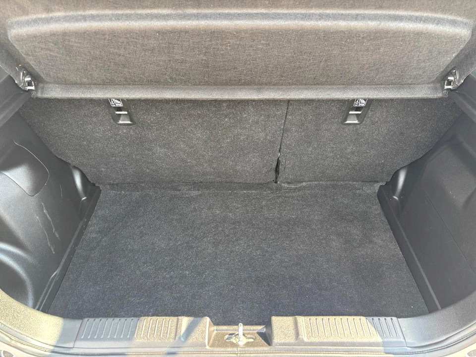 Photo 9 of 20