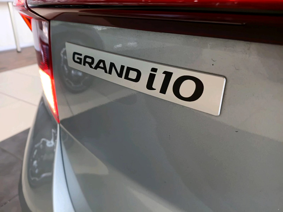 Photo 23 of 24