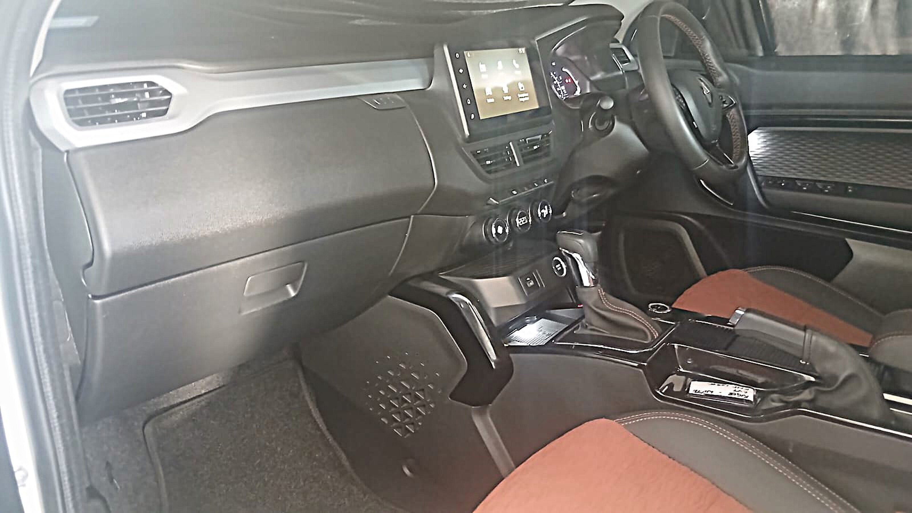 Photo 19 of 25