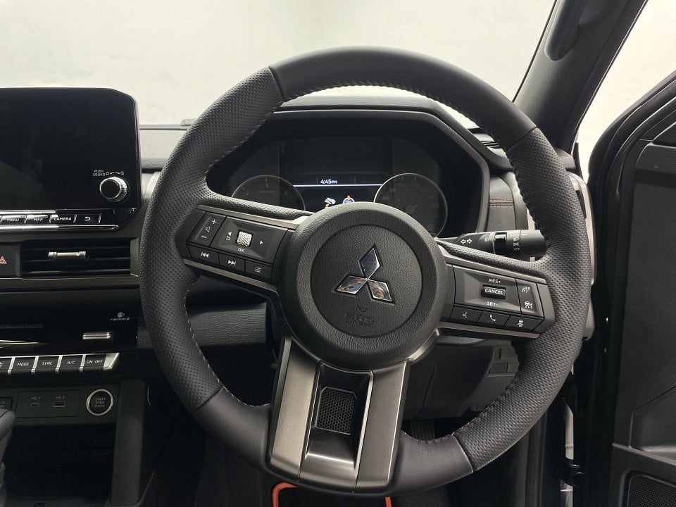 Photo 15 of 27