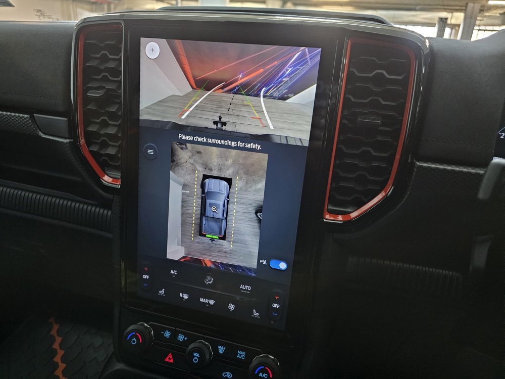 Photo 10 of 17