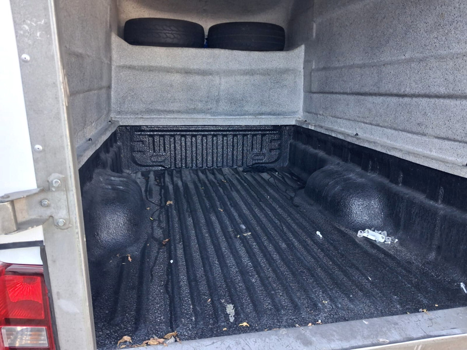 Photo 12 of 17