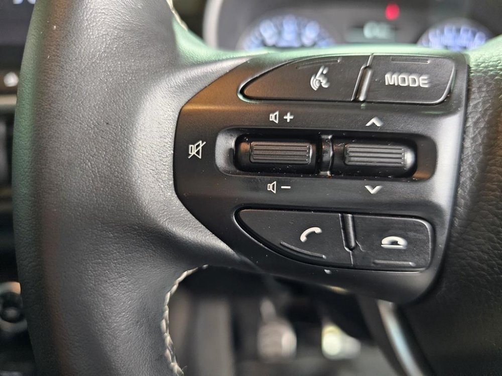 Photo 16 of 30