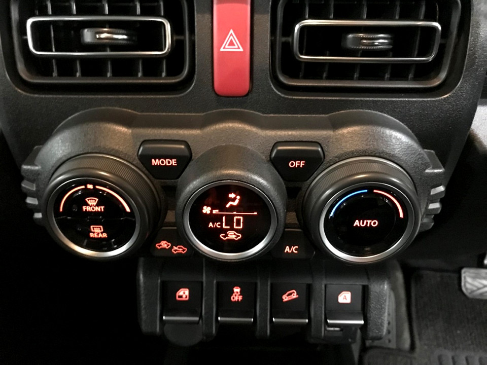 Photo 16 of 18