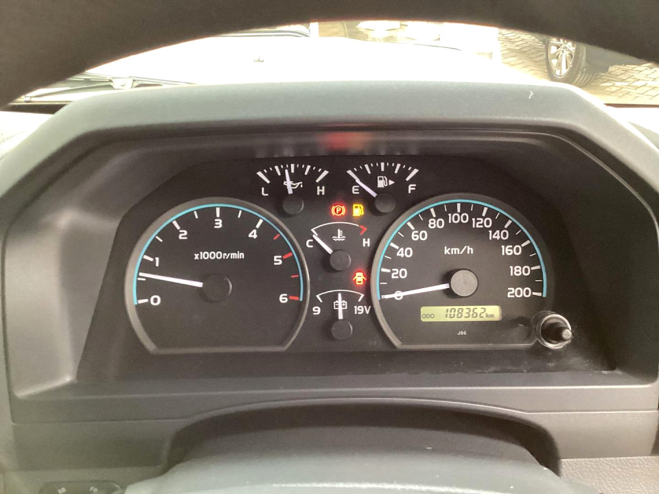 Photo 17 of 21