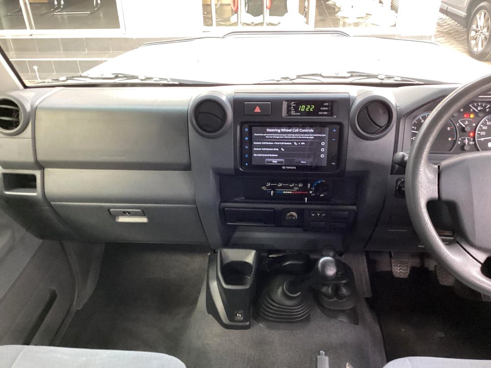 Photo 18 of 21