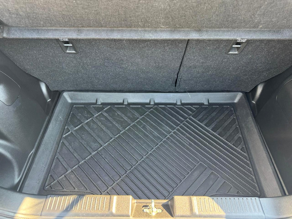Photo 19 of 20