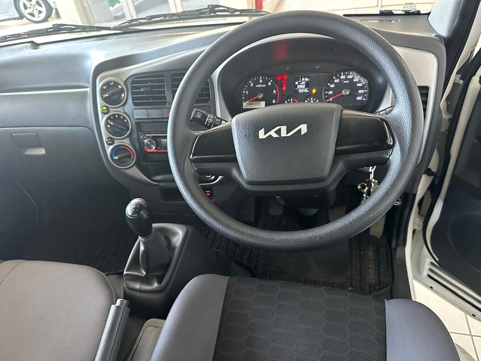 Photo 19 of 25