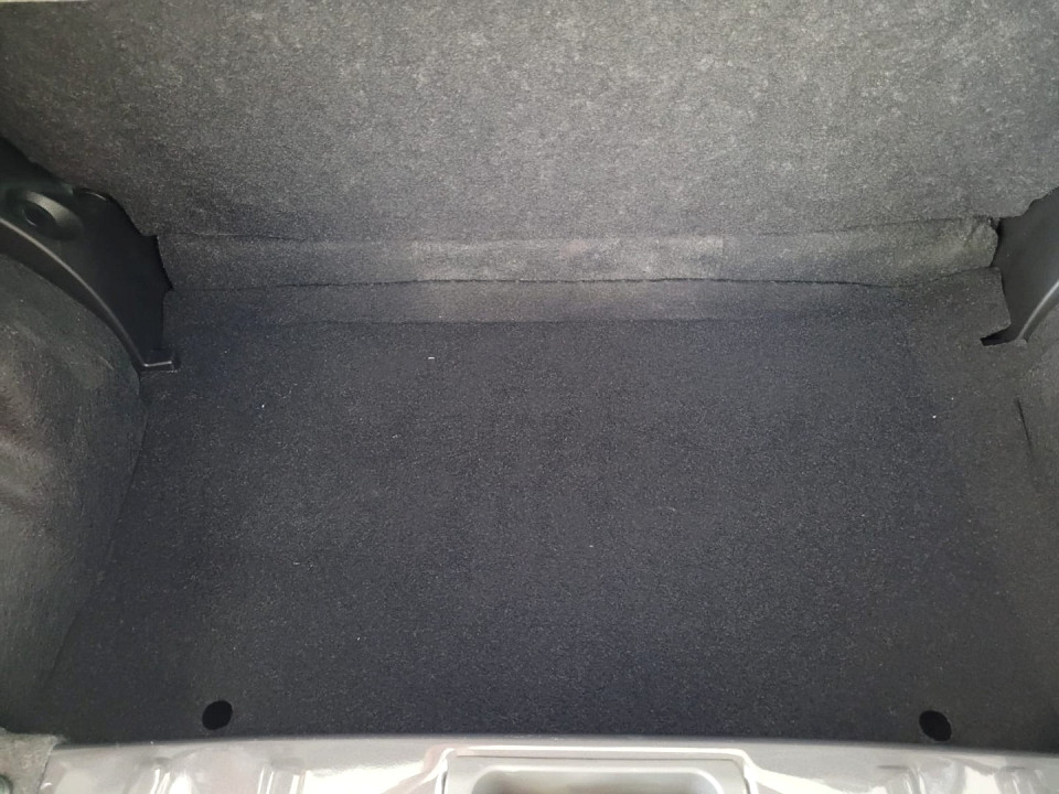 Photo 11 of 14