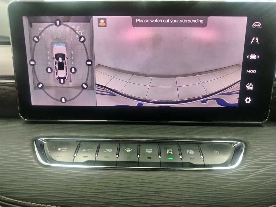 Photo 19 of 30