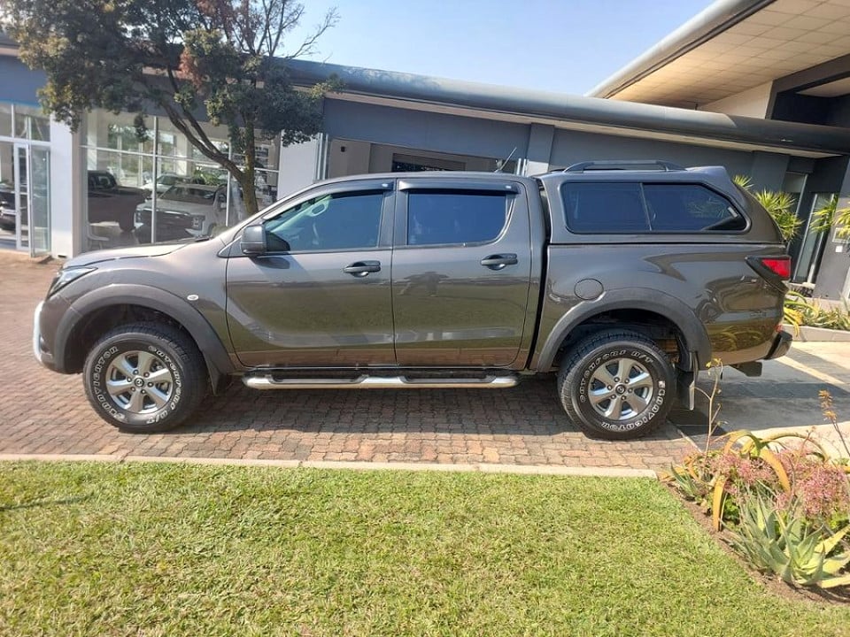 Photo 6 of 26