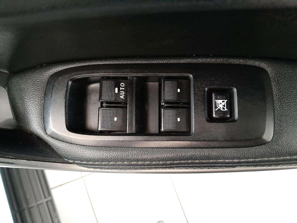 Photo 16 of 20