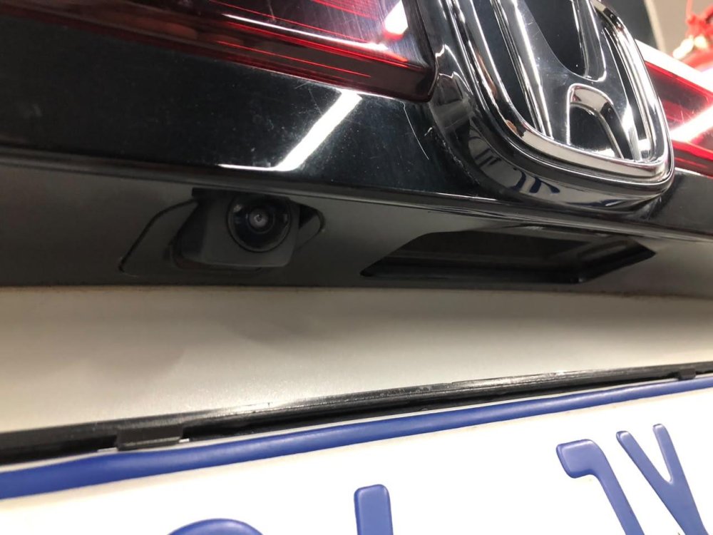 Photo 6 of 27